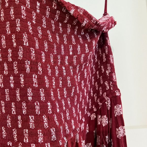 LOFT Smocked top shorts jumper - Picture 2 of 4